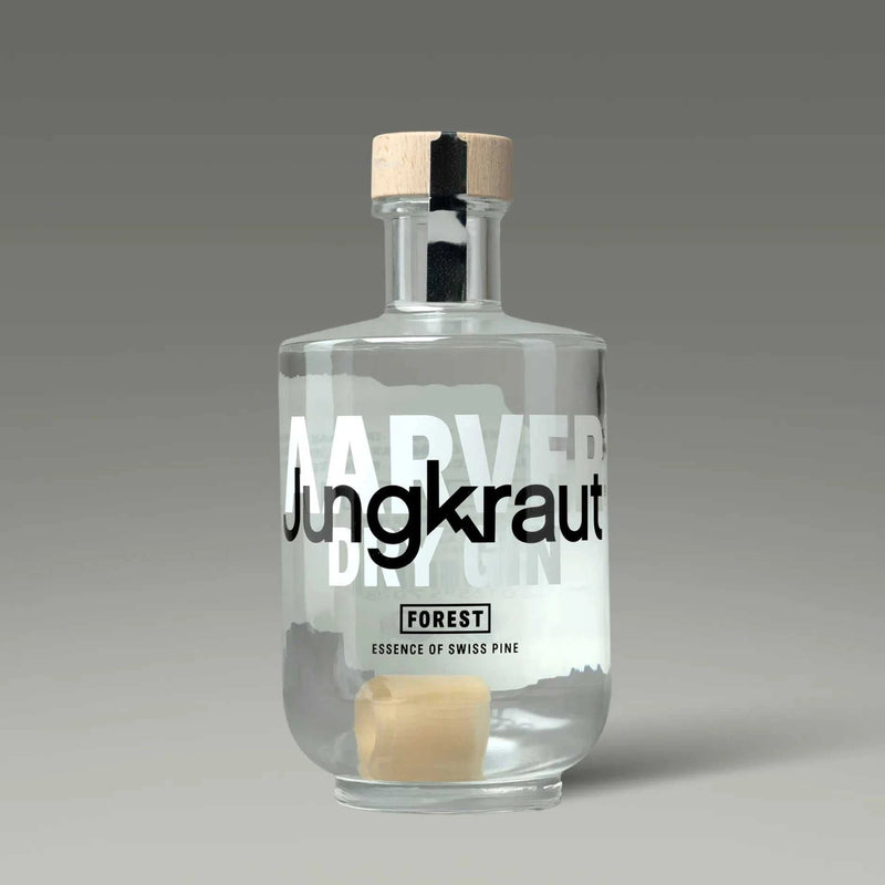 AARVER x Jungkraut Forest Gin bottle with Arvenholzspan, limited edition alpine dry gin